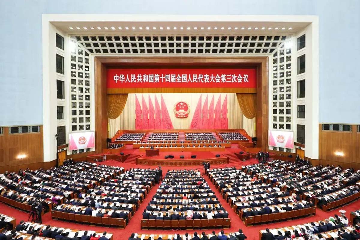 奏响团结奋斗强音 凝聚勇毅前行合力